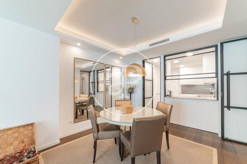 Foto b084a9a3-7df4-4296-a76b-d2e01f38df47. Location appartement avec chauffage parking piscine dans Madrid