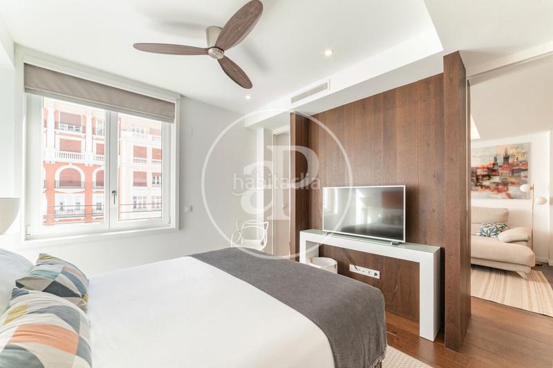 Foto f2b38c67-5ace-4c8a-8d5a-fd8b92e67098. Location appartement avec chauffage parking piscine dans Madrid