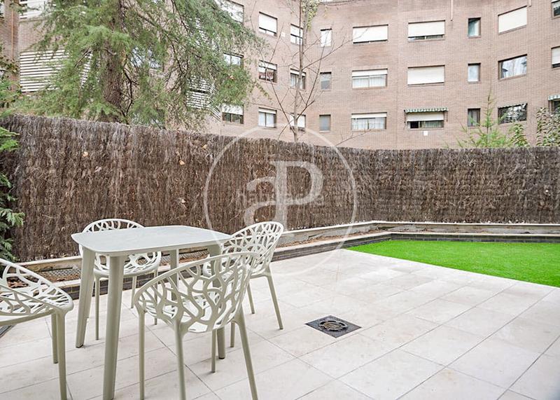 Foto 9471e34e-afd2-4092-8adc-0d58bb4d32e6. Location appartement avec chauffage parking piscine dans Madrid