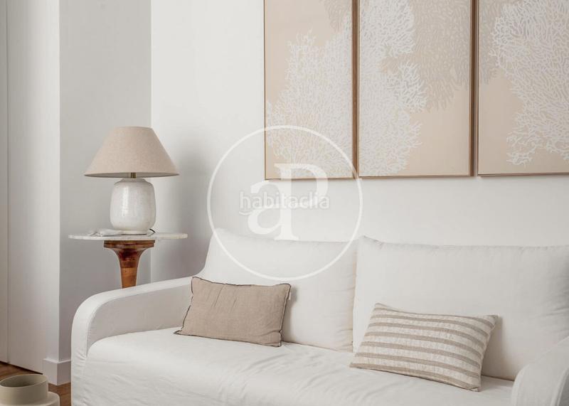 Foto 696892d2-b2ff-48c1-bb0f-b7a972d70157. Affitto appartamento con riscaldamento in Jerónimos Madrid