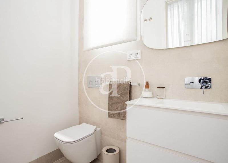 Foto 398ee11c-cd9d-42b7-83cb-262614529686. Alquiler piso  en alquiler en calle juan de mena en Madrid