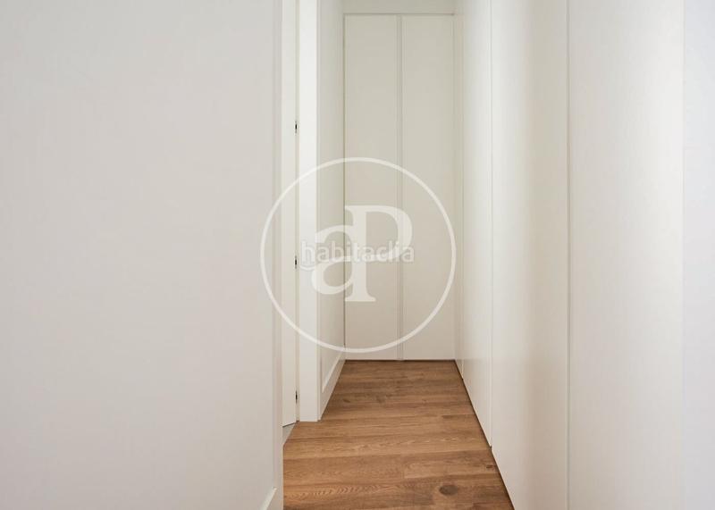 Foto 5ec0ba83-aa03-4e05-864e-60921b4231f9. Alquiler piso  en alquiler en calle juan de mena en Madrid