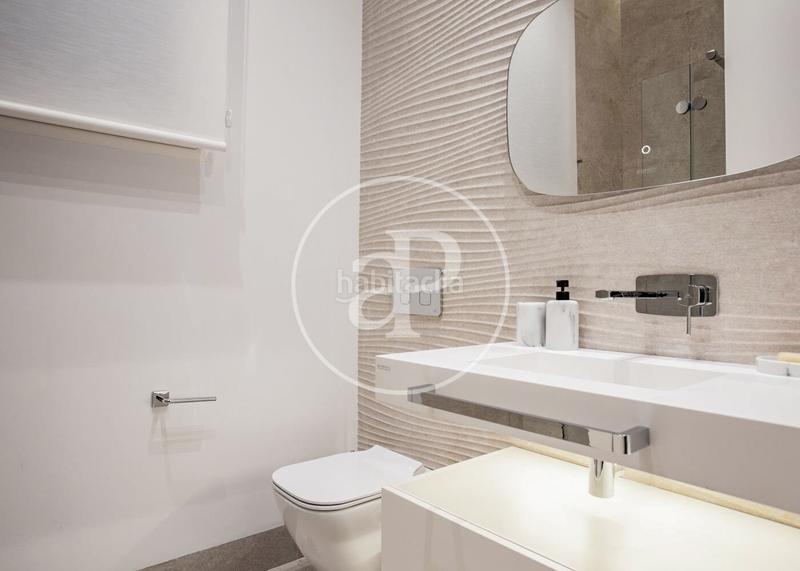 Foto 93179021-a284-4af6-81ee-7d21d09b011c. Alquiler piso  en alquiler en calle juan de mena en Madrid