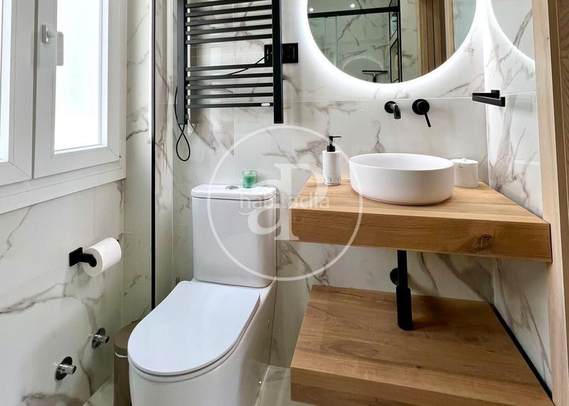 Foto c24db92c-4503-4967-9b8f-46a611bb9bf9. Attique avec chauffage dans Arapiles Madrid