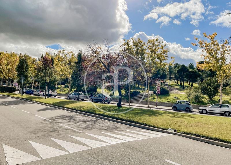 Foto 4648dd05-84f8-41c0-9a0c-1a7d70f92a08. Terreno residenziale in Pueblo Pozuelo de Alarcón