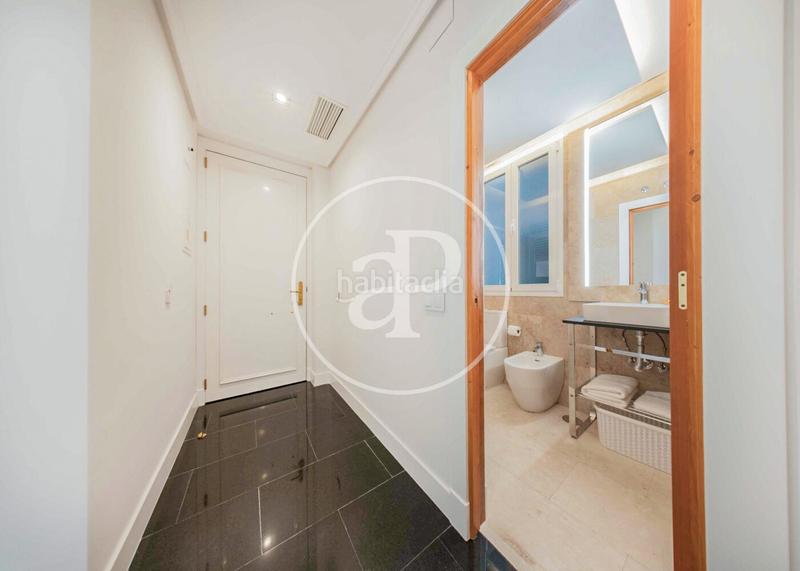 Foto 9f1e16dc-c7cf-4d70-a5b4-417959d3081b. Rent flat with heating in Embajadores-Lavapiés Madrid