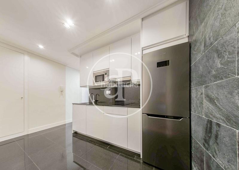 Foto a8a3a3e2-516d-4b3d-80ea-94a62fe05a7e. Rent flat with heating in Embajadores-Lavapiés Madrid