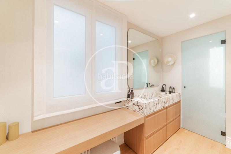 Foto 45293177-3434-4883-b27b-d560836e2d24. Location appartement avec chauffage dans Jerónimos Madrid