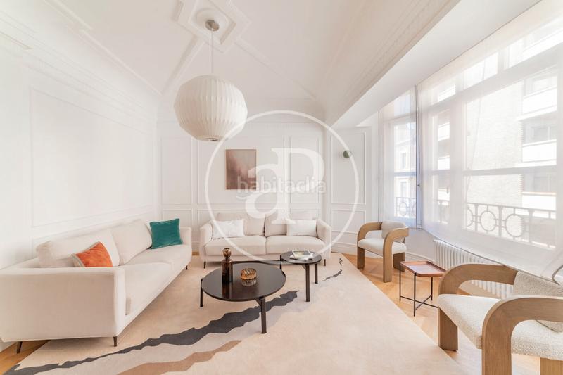 Foto 26f520fa-3546-4644-b66a-699d05b82461. Rent flat with heating in Jerónimos Madrid