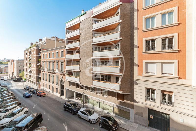 Foto 353ce40b-67bf-438f-a840-41e698b73e9b. Rent flat with heating in Jerónimos Madrid