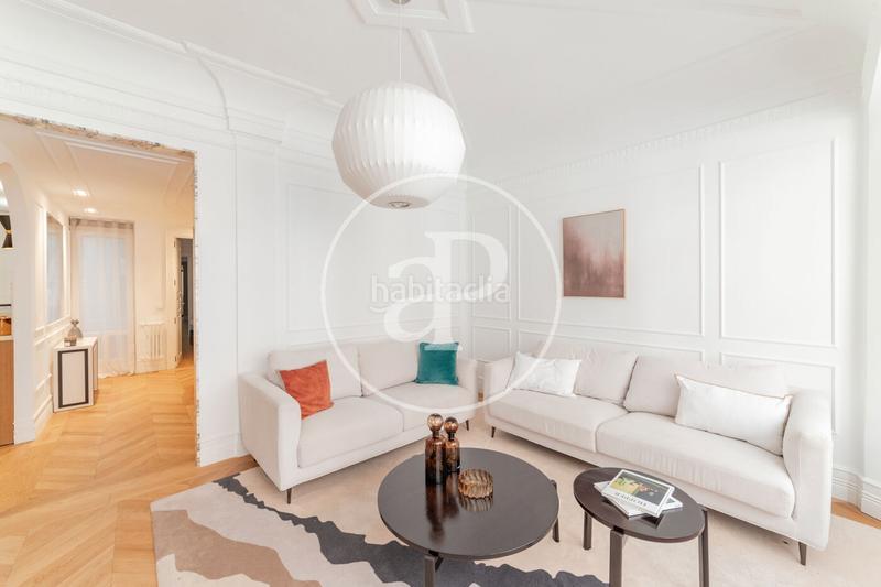 Foto 71bb952c-c822-4307-8171-0c16018afa4d. Rent flat with heating in Jerónimos Madrid