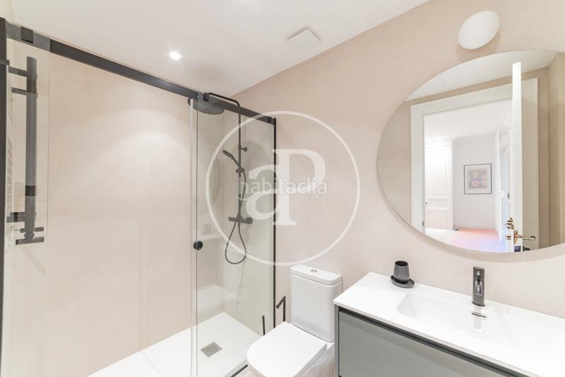 Foto a2f4cbcc-81ab-4c52-b8bd-cff75793c07f. Rent flat with heating in Jerónimos Madrid