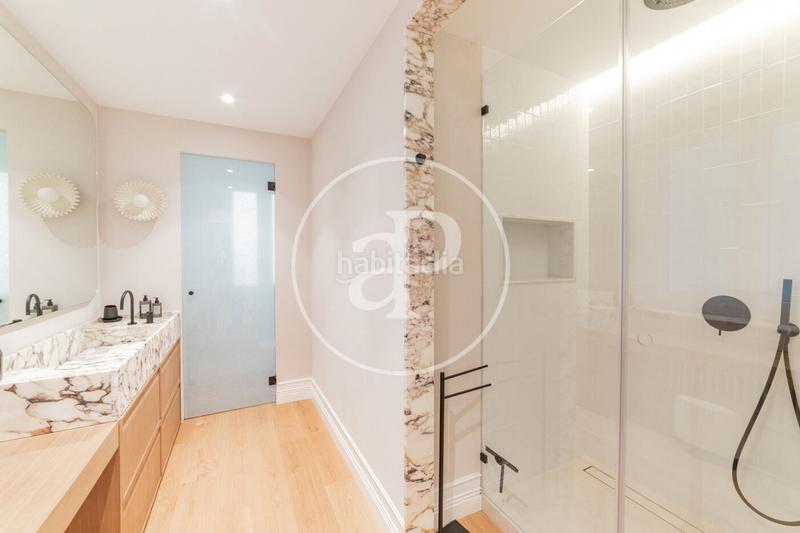 Foto b2ef4de4-cf27-44ab-8f60-2287c7062c57. Rent flat with heating in Jerónimos Madrid