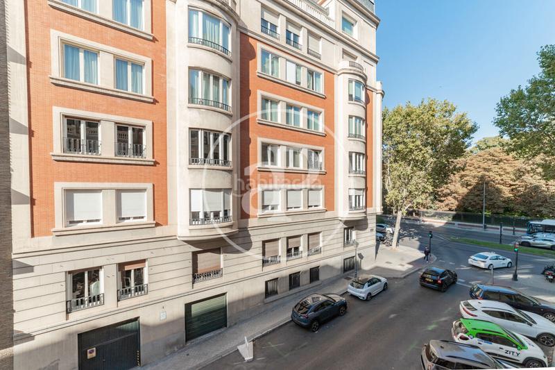 Foto c70e67c5-78d4-435f-9e6a-3573e264866c. Rent flat with heating in Jerónimos Madrid