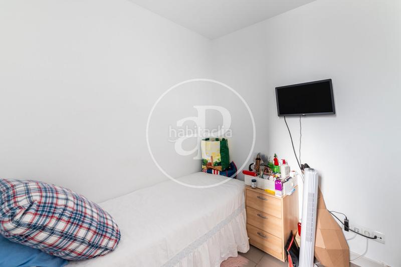 Foto d4763595-40d9-4ad9-9a8f-d959681e5203. Duplex con riscaldamento parcheggio piscina in Nueva España Madrid