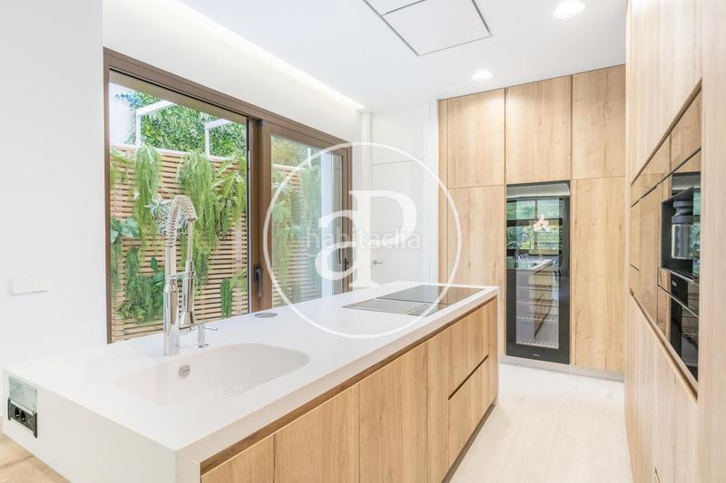 Foto 2692c16d-3c0e-4520-bc44-7e58499e24ee. Dúplex  en venta en Jerónimos en Jerónimos Madrid