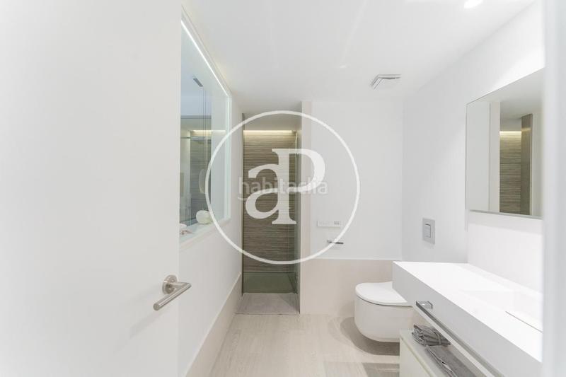 Foto 2895de3e-2ace-4361-9d31-523e20d1f9a0. Dúplex  en venta en Jerónimos en Jerónimos Madrid