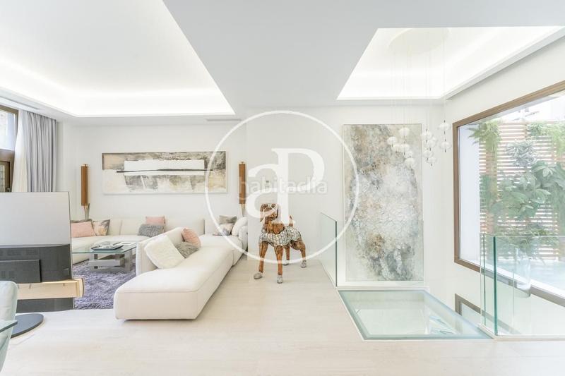 Foto 9e88451f-752c-457a-b938-296c13411570. Dúplex  en venta en Jerónimos en Jerónimos Madrid