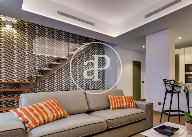 Foto 48456ed2-b6cc-493a-b8c9-39d49d400b2e. Location duplex avec chauffage dans Justicia-Chueca Madrid