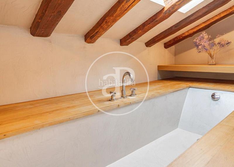 Foto ac5427c4-7279-4fcd-87c6-917e723c872f. Location attique avec chauffage dans Justicia-Chueca Madrid