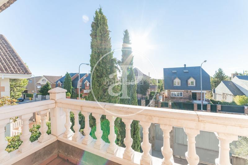 Foto 011f0b38-91be-4a6d-94fd-8c64a6ca48e0. Casa chalet en venta en pozuelo de alarcon en Pueblo Pozuelo de Alarcón