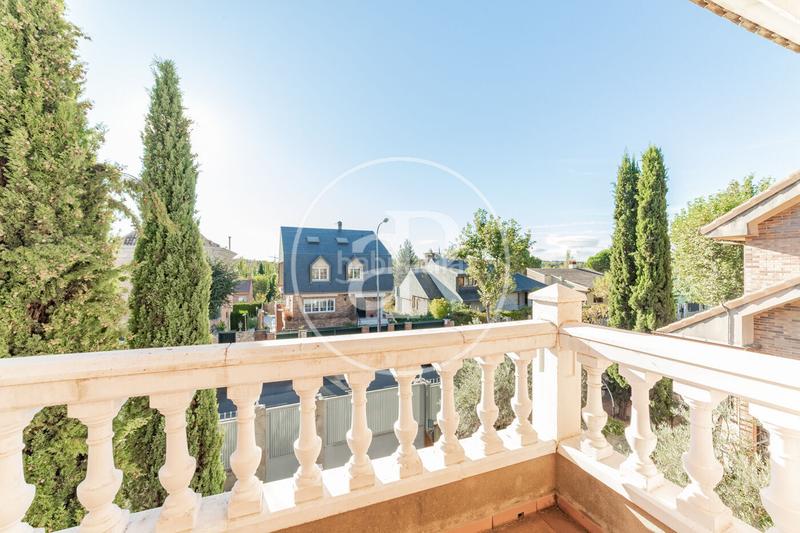 Foto 0413bbea-6c4a-446a-9ded-d480ac04cff6. Casa chalet en venta en pozuelo de alarcon en Pueblo Pozuelo de Alarcón