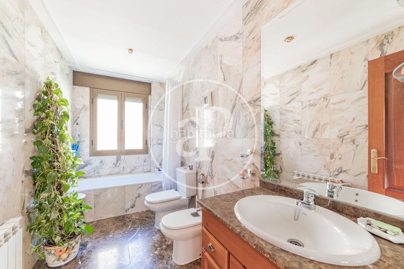 Foto 2e2ddfb1-befb-4d7e-93bc-929f34aa2408. Casa chalet en venta en pozuelo de alarcon en Pueblo Pozuelo de Alarcón