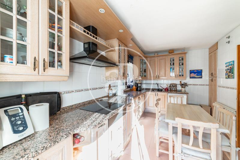 Foto 3273173d-14b2-4cc4-8075-bd8049f146b9. Casa chalet en venta en pozuelo de alarcon en Pueblo Pozuelo de Alarcón