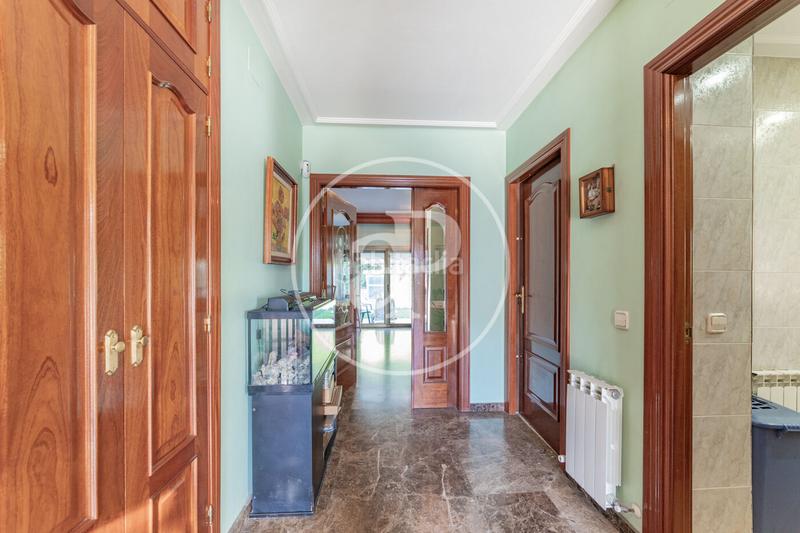 Foto 3ed0abf3-8631-4103-b701-a1a07e0dd8b3. Casa chalet en venta en pozuelo de alarcon en Pueblo Pozuelo de Alarcón