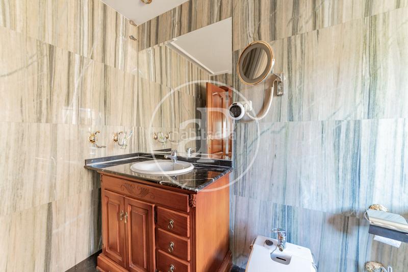 Foto 81f52c5d-0f8f-4ecc-851a-868852fe44bd. Casa chalet en venta en pozuelo de alarcon en Pueblo Pozuelo de Alarcón