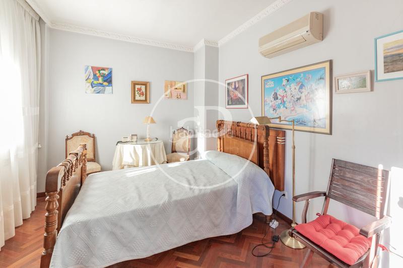 Foto b489e21e-2a6a-4896-86ac-7d510b9aa8f1. Casa chalet en venta en pozuelo de alarcon en Pueblo Pozuelo de Alarcón