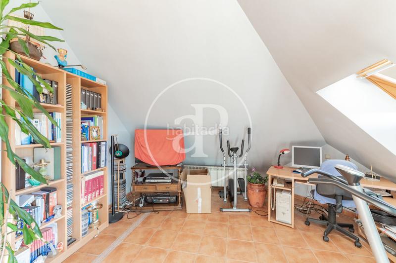 Foto cd195f56-6a80-4226-b31f-dd1db4773ece. Casa chalet en venta en pozuelo de alarcon en Pueblo Pozuelo de Alarcón