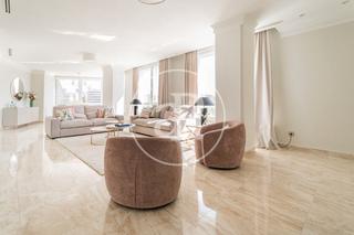 Location Appartement à El Viso. Piso en alquiler en el viso