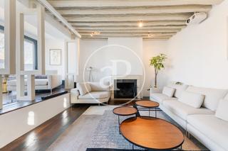 Rent Penthouse in Palacio. Atico en alquiler con vistas al palacio real