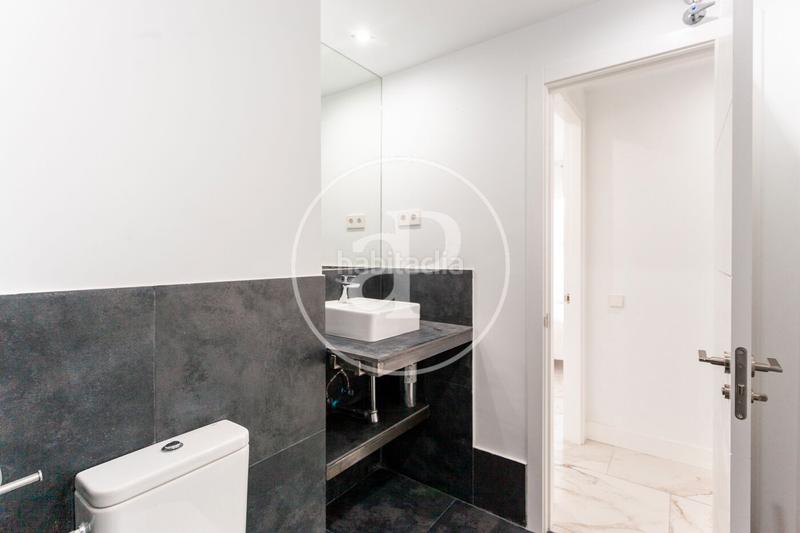 Foto 2ff574e9-9b91-4fd5-b772-5e965ed98929. Location attique avec chauffage parking piscine dans Madrid
