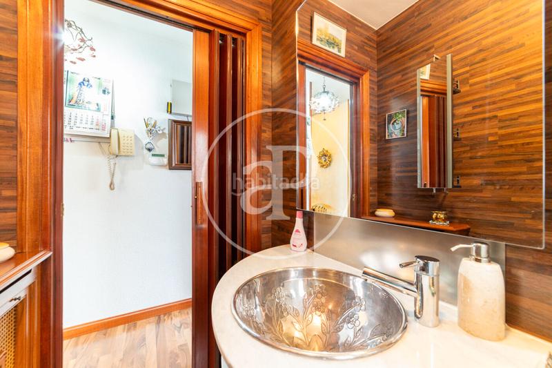 Foto 50da33f3-30a0-4c26-99e9-9af7e974b114. Casa pareada  en venta en Fuente del Berro en Madrid