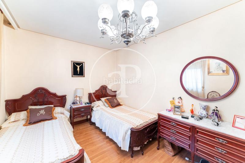 Foto 94f77f78-f2f8-415c-94e9-69934cc51251. Casa pareada  en venta en Fuente del Berro en Madrid