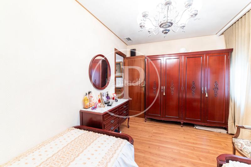 Foto cfd44029-e6d2-4363-858f-66b9f1734263. Casa pareada  en venta en Fuente del Berro en Madrid