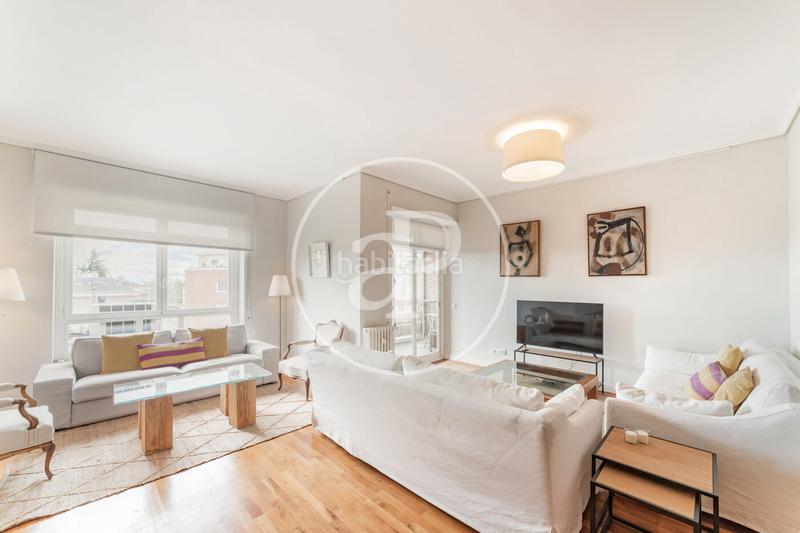 Foto bb79739c-0971-4a16-b230-92f8dca7a283. Location appartement avec chauffage parking dans El Viso Madrid