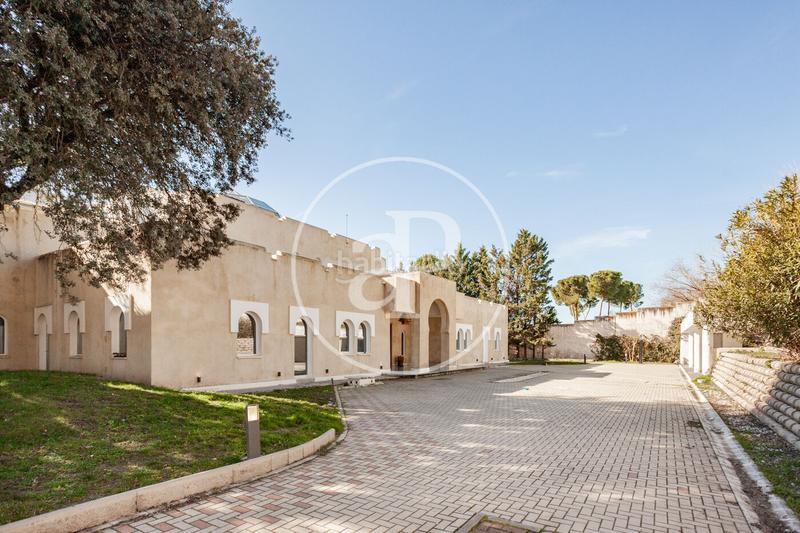Foto b5f4f65e-310d-4140-a0ac-ab5f2a04a2d5. Casa amb calefacció aparcament piscina a Pueblo Pozuelo de Alarcón
