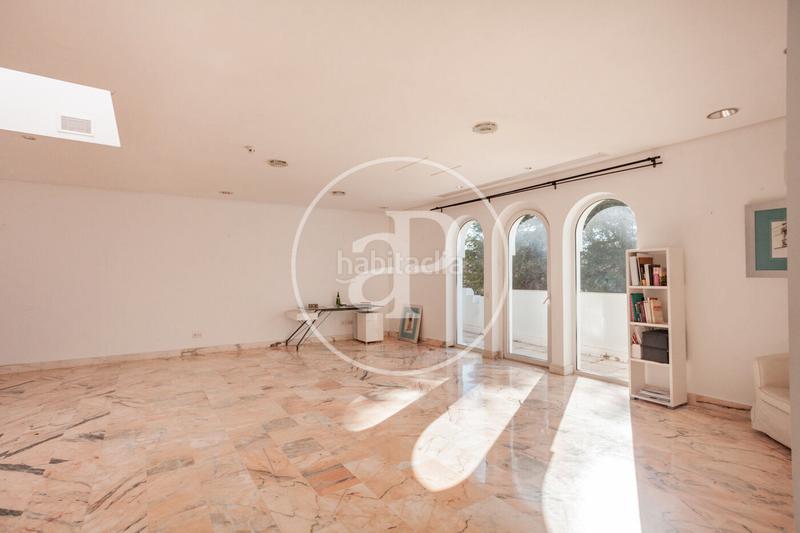 Foto bef26635-597e-4360-bd50-3cd232c6f7fa. Casa amb calefacció aparcament piscina a Pueblo Pozuelo de Alarcón