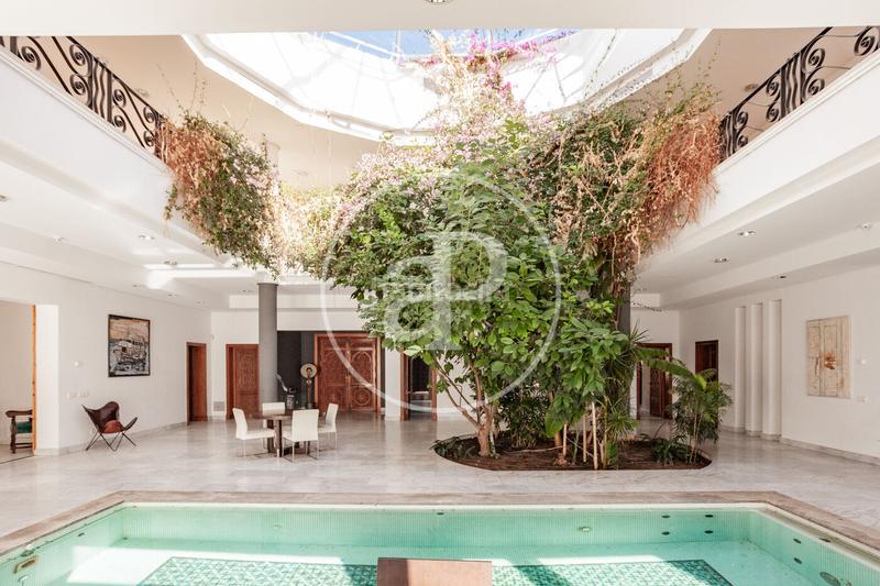 Foto c4e13cef-9760-4c29-82bf-26e78f390eb7. Casa amb calefacció aparcament piscina a Pueblo Pozuelo de Alarcón