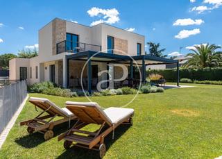 Casa a El Olivar de Mirabal. Chalet  en venta en el olivar de mirabal