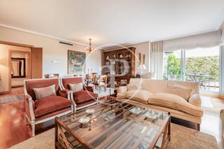 Etagenwohnung in Encinar de los Reyes. Piso en venta en el encinar de los reyes