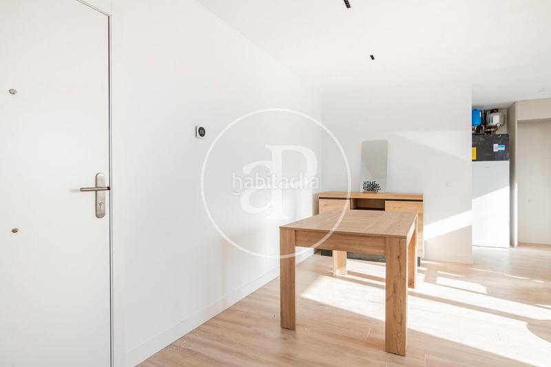 Foto 8d804763-8d33-464f-86d2-2c2ac7d72c0c. Location appartement avec chauffage parking piscine dans Madrid