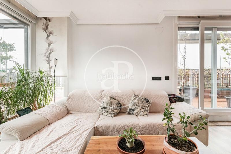 Foto 4cc9a2ba-064f-4a57-92c6-ef02d6df3891. Attico con riscaldamento parcheggio piscina in Las Tablas Madrid