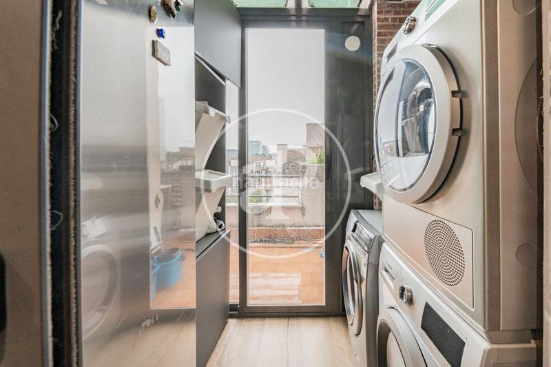 Foto 8045c820-6ed7-4bf3-8375-dbac83b013c8. Attico con riscaldamento parcheggio piscina in Las Tablas Madrid