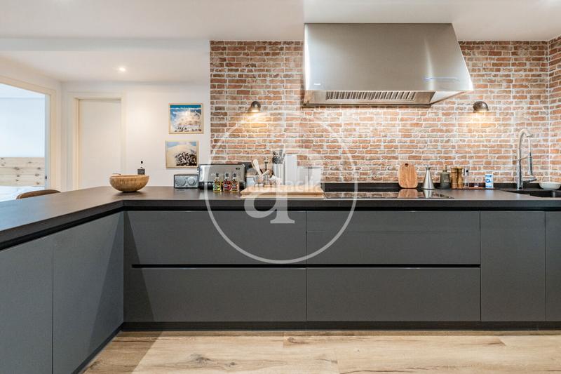 Foto f04e099b-03bb-4c56-a6da-6f95d13a9573. Attico con riscaldamento parcheggio piscina in Las Tablas Madrid