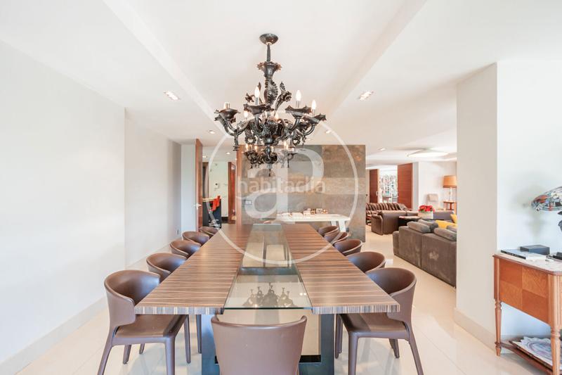 Foto 7696e448-a1a7-4c7a-8826-c85e48292f14. Casa amb calefacció aparcament piscina a Aravaca Madrid