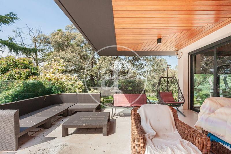 Foto 7c04ea80-61e4-4cfc-aa14-09d2d978328e. Casa amb calefacció aparcament piscina a Aravaca Madrid